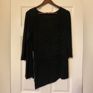 Black chicos top with zipper side